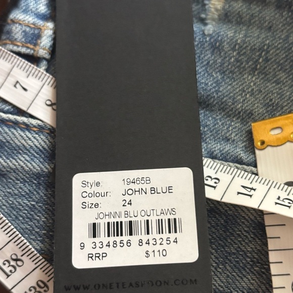 One Teaspoon Johnni Blu Outlaws Jean Shorts NWT - Picture 4 of 5